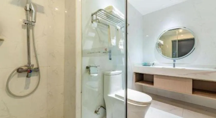 Borrman Hotel Shaoguan Century East Street Fengcai Building