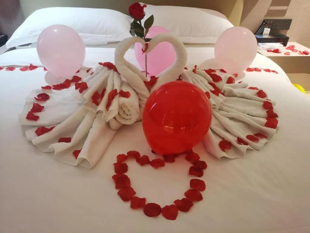 Bed in Borrman Hotel Shaoguan Century East Street Fengcai Building