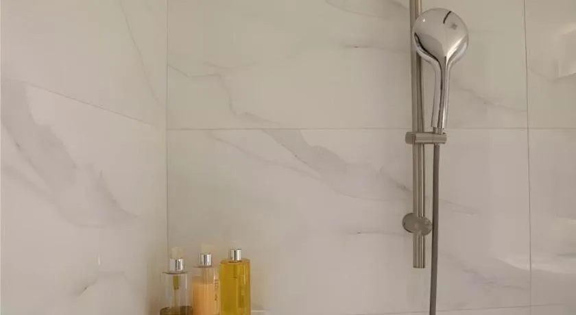 Borrman Hotel Shaoguan Century East Street Fengcai Building