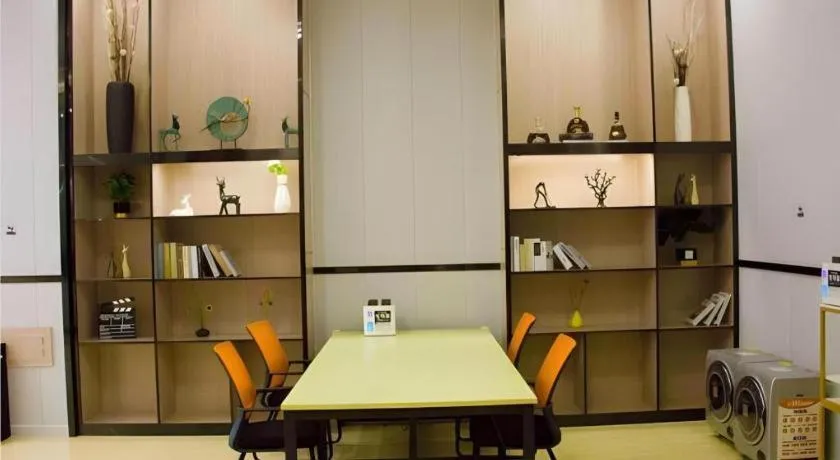 Borrman Hotel Shaoguan Century East Street Fengcai Building