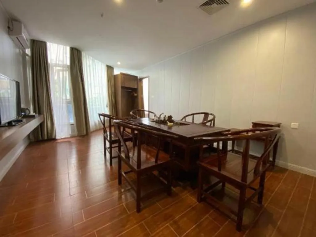 Borrman Hotel Shaoguan Century East Street Fengcai Building