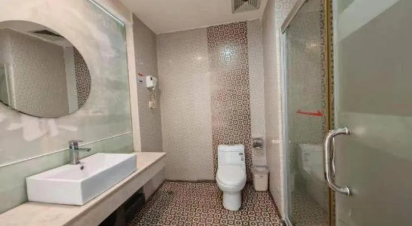 Borrman Hotel Shaoguan Century East Street Fengcai Building