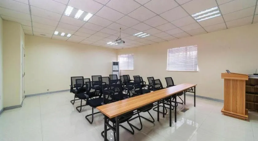 City Comfort Inn Zhuhai Doumen Daxin Xinduhui Pedestrian Street