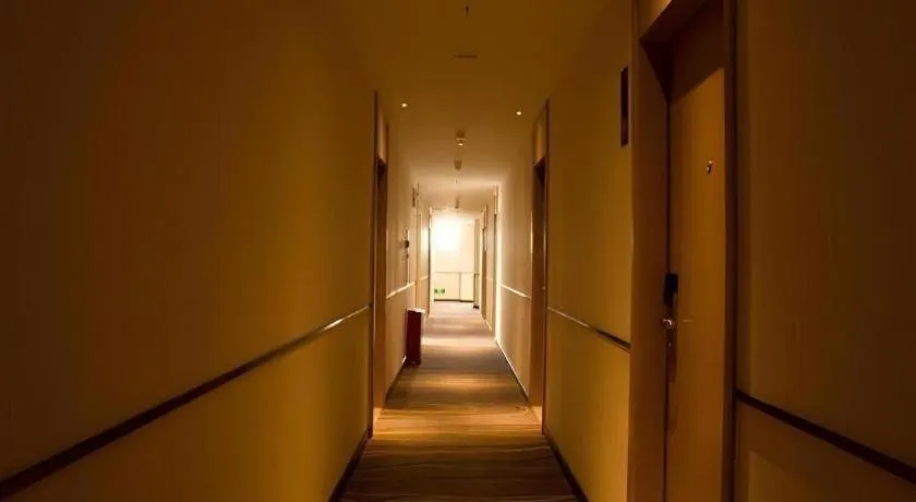 City Comfort Inn Zhuhai Doumen Daxin Xinduhui Pedestrian Street