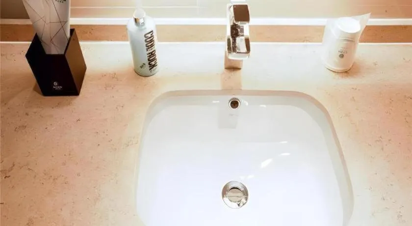 City Comfort Inn Honghu Shopping Park Bao'an Plaza