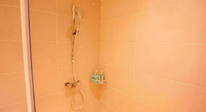 City Comfort Inn Honghu Shopping Park Bao'an Plaza