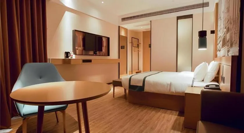 City Comfort Inn Honghu Shopping Park Bao'an Plaza