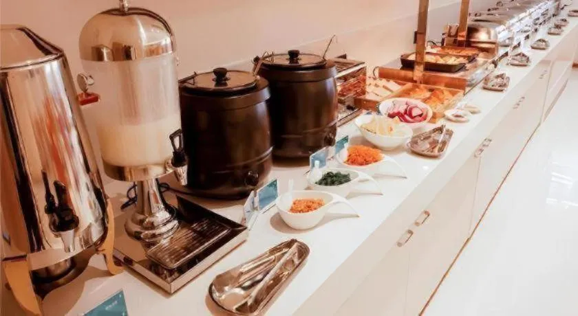 City Comfort Inn Honghu Shopping Park Bao'an Plaza