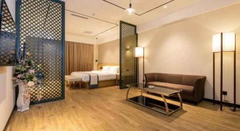 Bed in City Comfort Inn Kunming Xinluojiu Bay Guangju Road