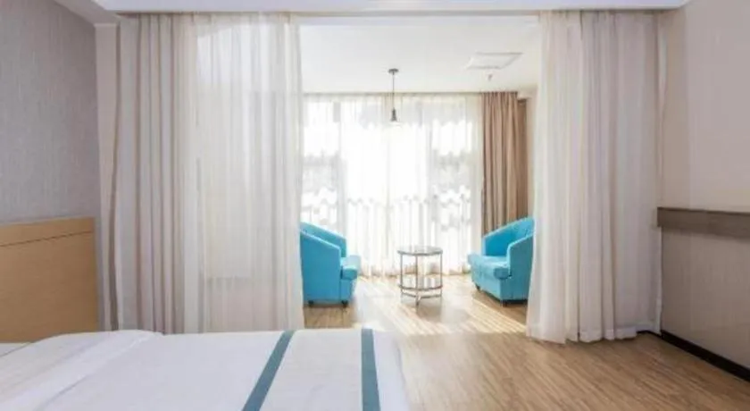 Bed in City Comfort Inn Kunming Xinluojiu Bay Guangju Road