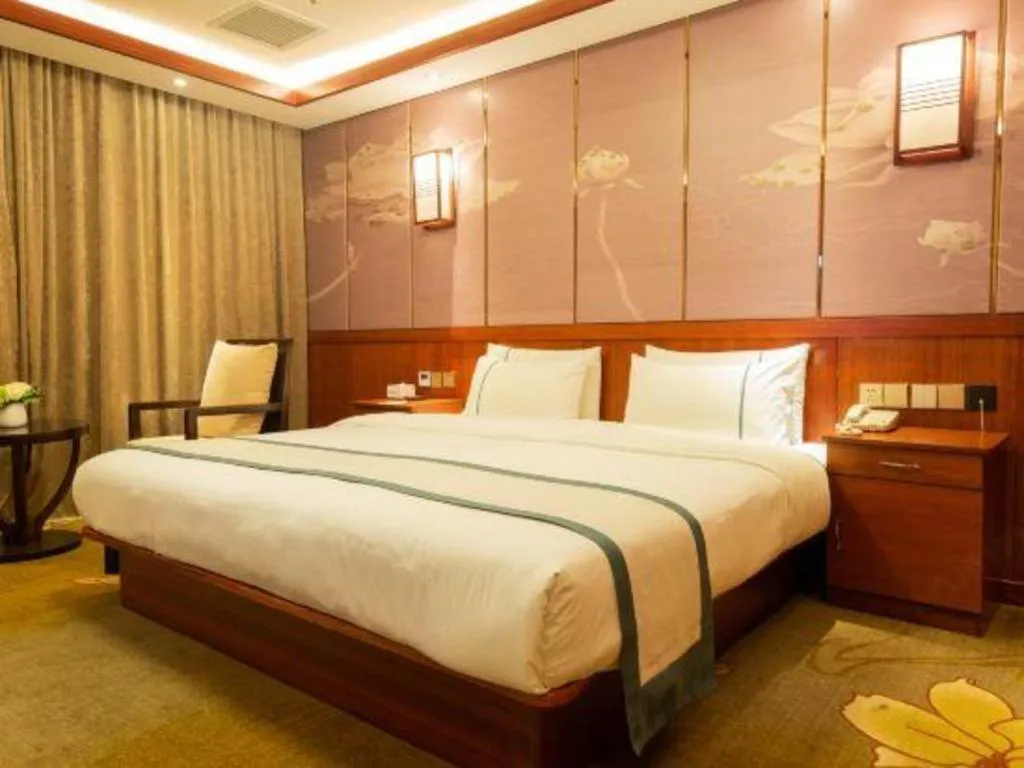 Bed in City Comfort Inn Kunming Xinluojiu Bay Guangju Road