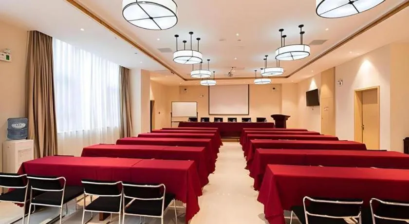 City Comfort Inn Kunming Xinluojiu Bay Guangju Road