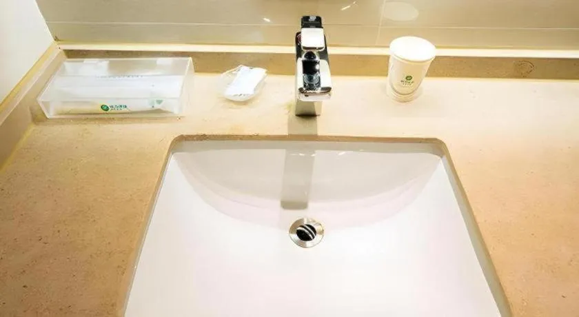 City Comfort Inn Kunming Xinluojiu Bay Guangju Road