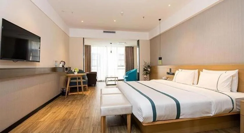 Bed in City Comfort Inn Kunming Xinluojiu Bay Guangju Road