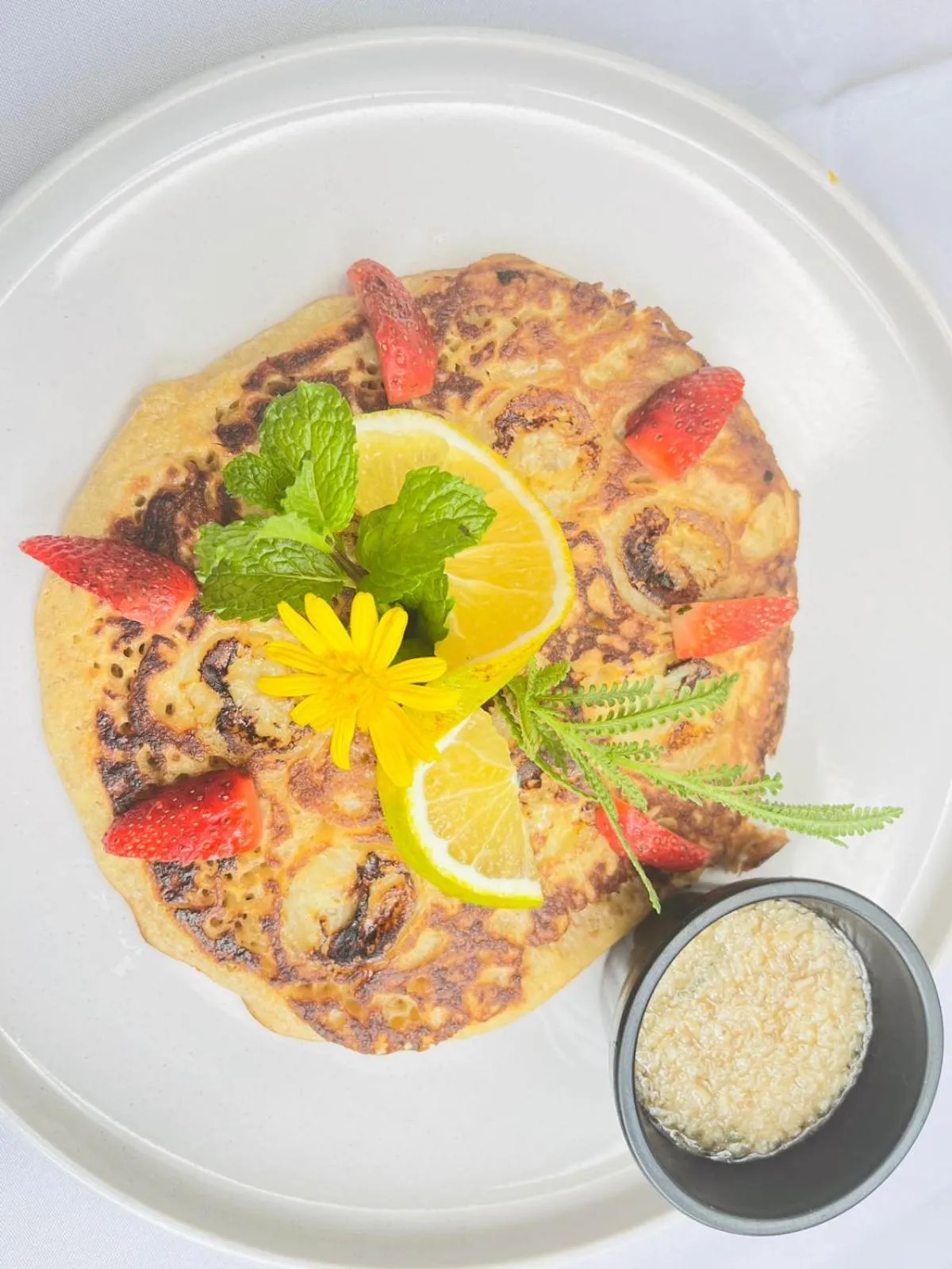 Breakfast in Freddy`s Place B&B