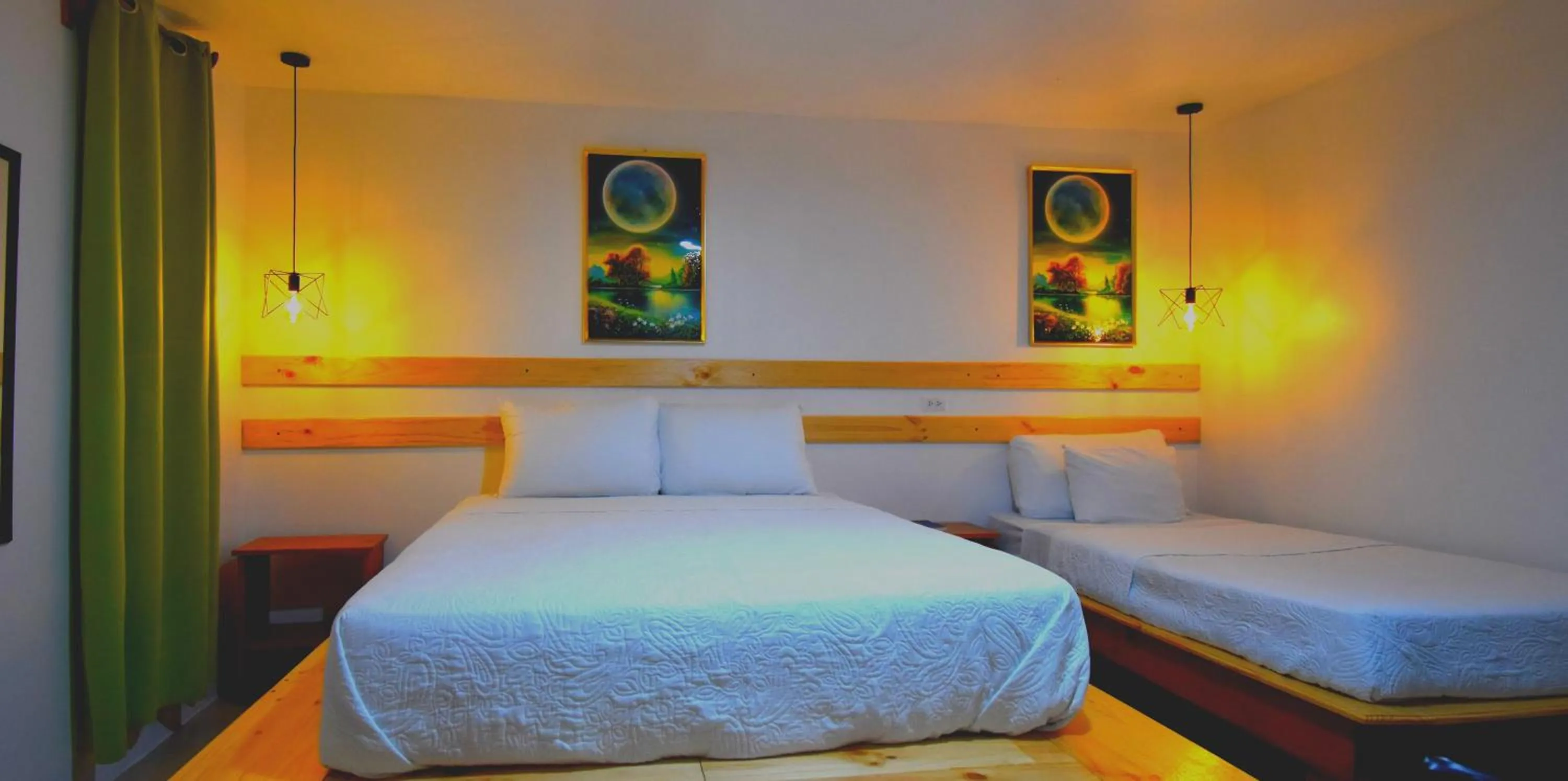 Bed in Freddy`s Place B&B