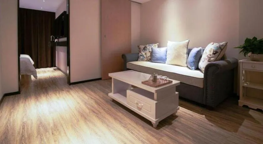 Bed in City Comfort Inn Changsha Outlets Datuo Metro Station