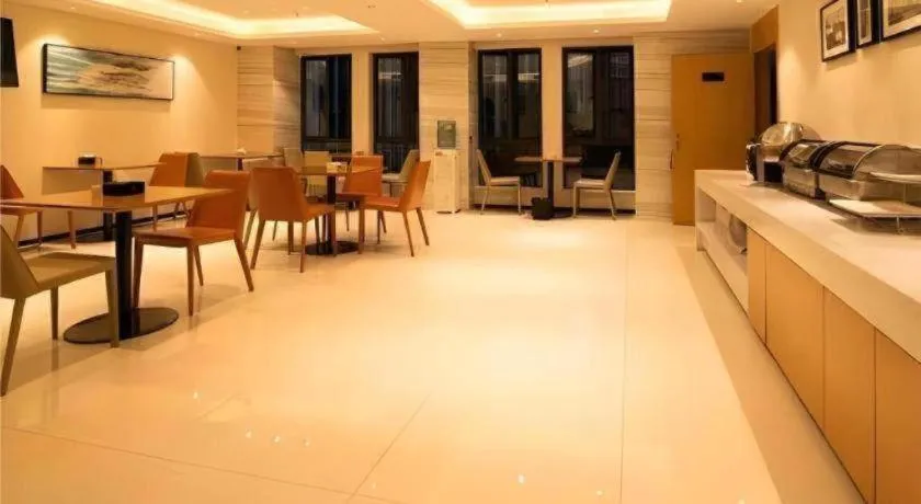 City Comfort Inn Changsha Outlets Datuo Metro Station