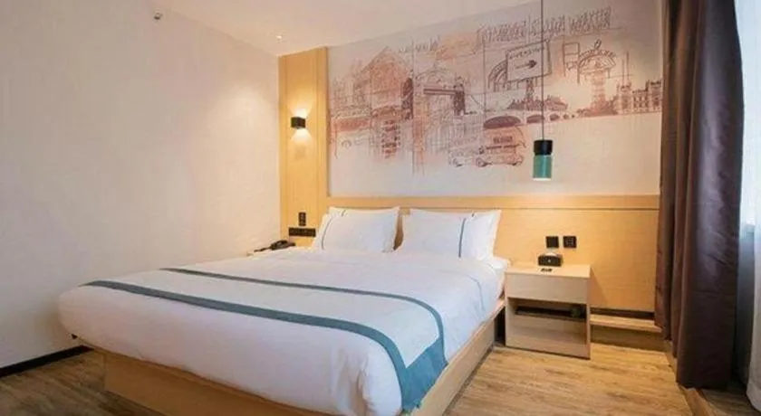 Bed in City Comfort Inn Changsha Outlets Datuo Metro Station