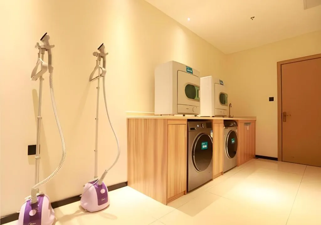 City Comfort Inn Qingyuan City Plaza Hefu Dongcheng