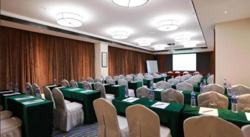 City Comfort Inn Qingyuan City Plaza Hefu Dongcheng