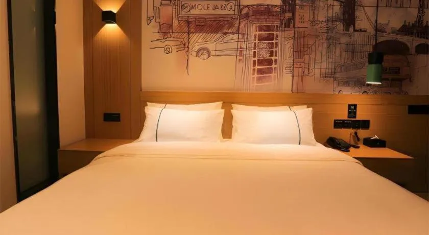 Bed in City Comfort Inn Xianning Yinquan Avenue