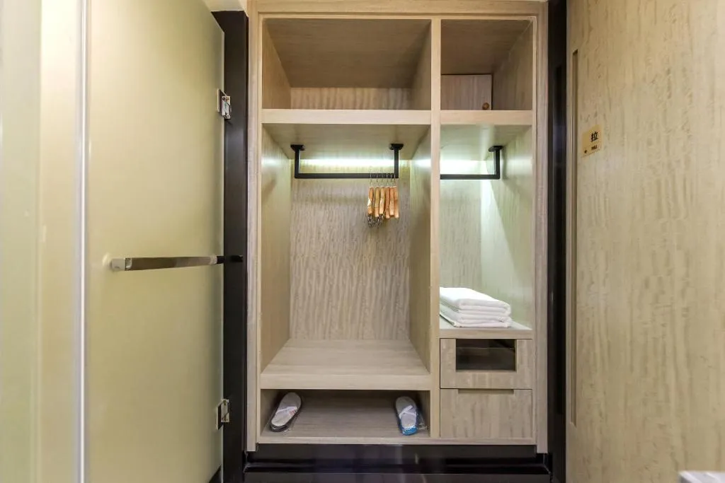 Echarm Hotel Guiyang North High-speed Railway Station