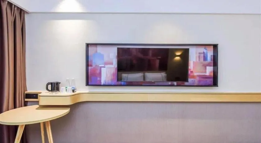 City Comfort Inn Zhangjiakou Municipal Government High-speed Railway Station North Institute