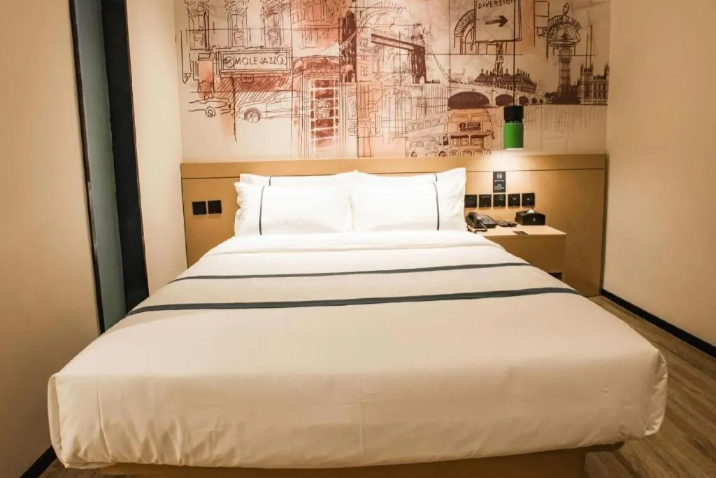 Bed in City Comfort Inn Zhangjiakou Municipal Government High-speed Railway Station North Institute