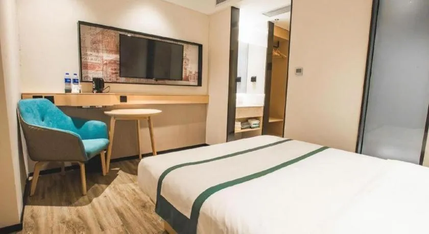 Bed in City Comfort Inn Zhangjiakou Municipal Government High-speed Railway Station North Institute