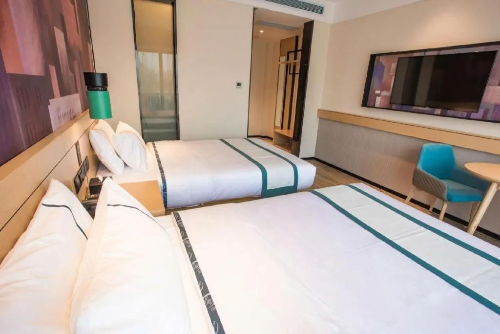 Bed in City Comfort Inn Zhangjiakou Municipal Government High-speed Railway Station North Institute