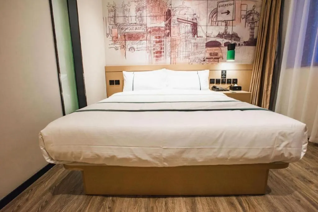 Bed in City Comfort Inn Zhangjiakou Municipal Government High-speed Railway Station North Institute