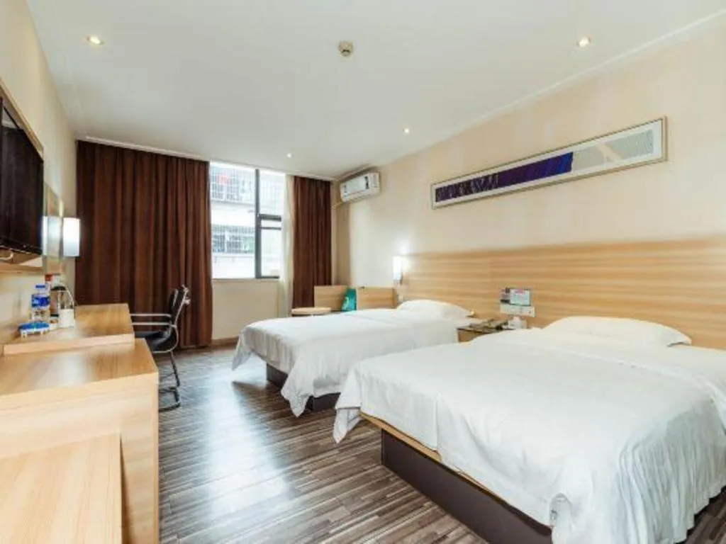 Bed in City Comfort Inn Changsha Wanjiali Mawangdui Metro Station