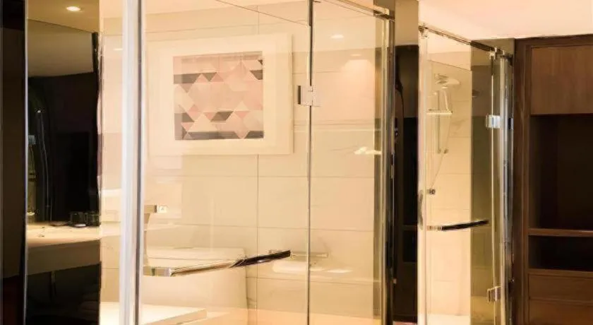 Borrman Hotel Huanggang Wuxue Yuhu Road