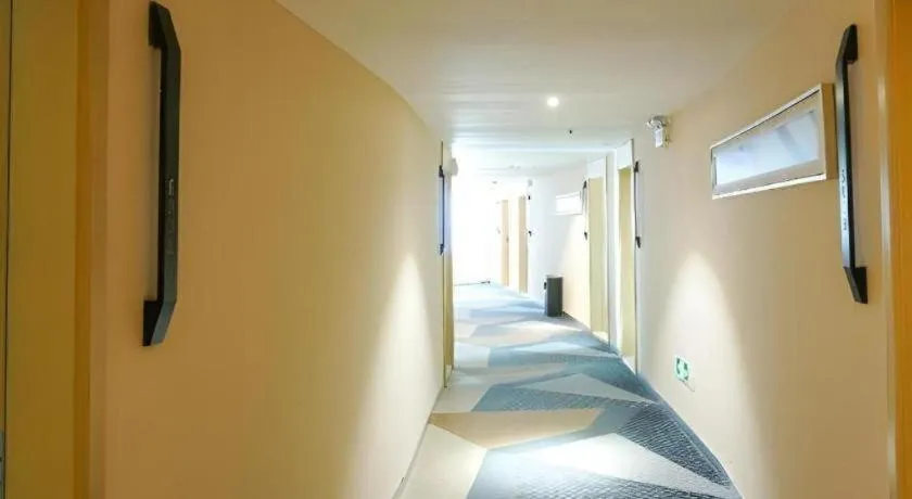 City Comfort Inn Dongguan Shilong Huixing Commercial Center