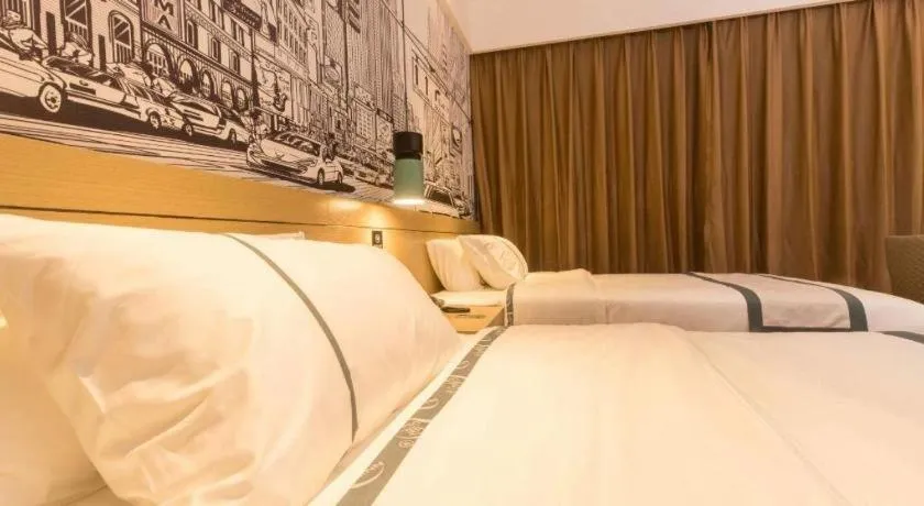 Bed in City Comfort Inn Foshan Shishan Square