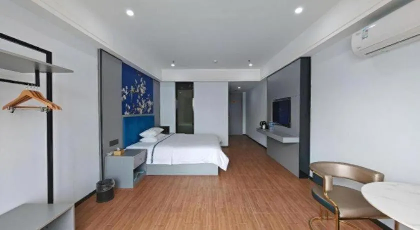 Bed in City Comfort Inn Foshan Shishan Square