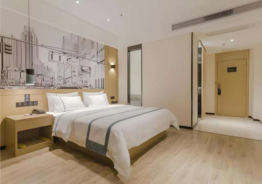 Bed in City Comfort Inn Foshan Shishan Square