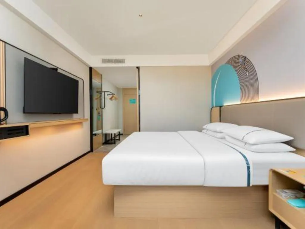 Bed in City Comfort Inn Shiyan Wudang Mountain