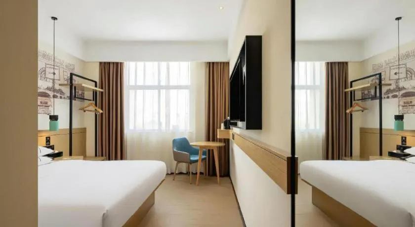 Bed in City Comfort Inn Shiyan Wudang Mountain