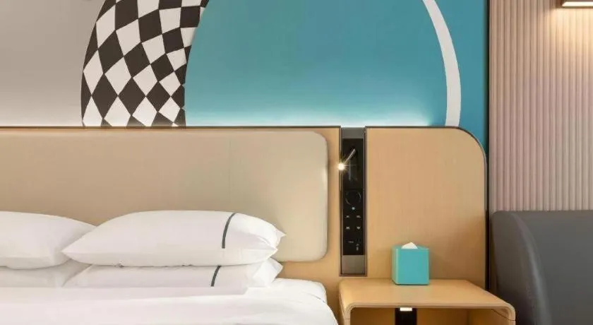 Bed in City Comfort Inn Shiyan Wudang Mountain