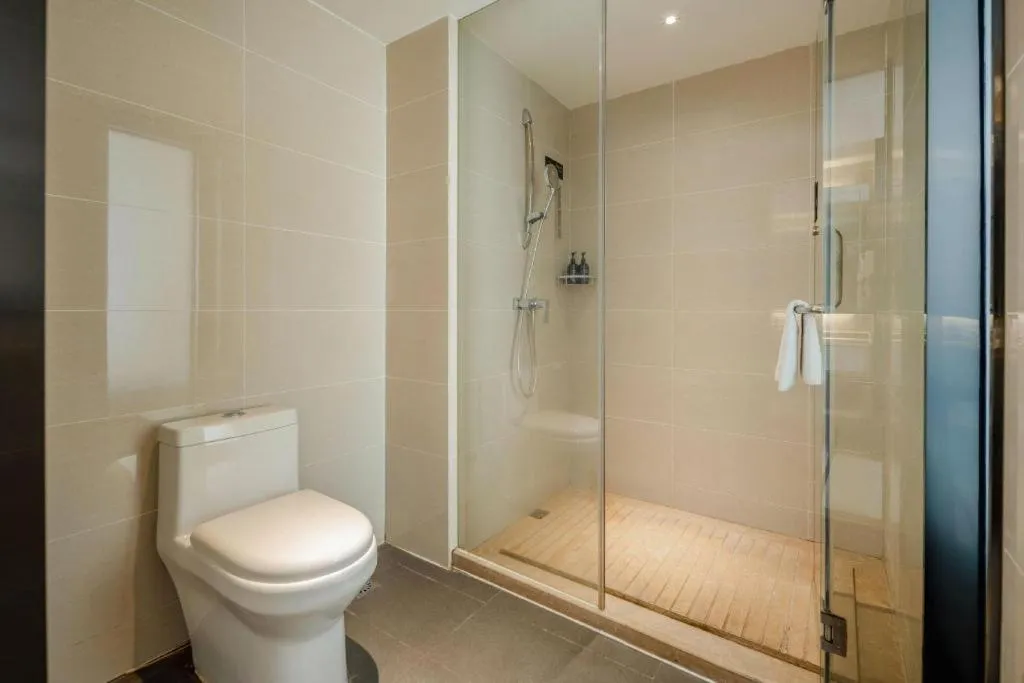 City Comfort Inn Wuzhou High-speed Railway Station Canghai Lake Park