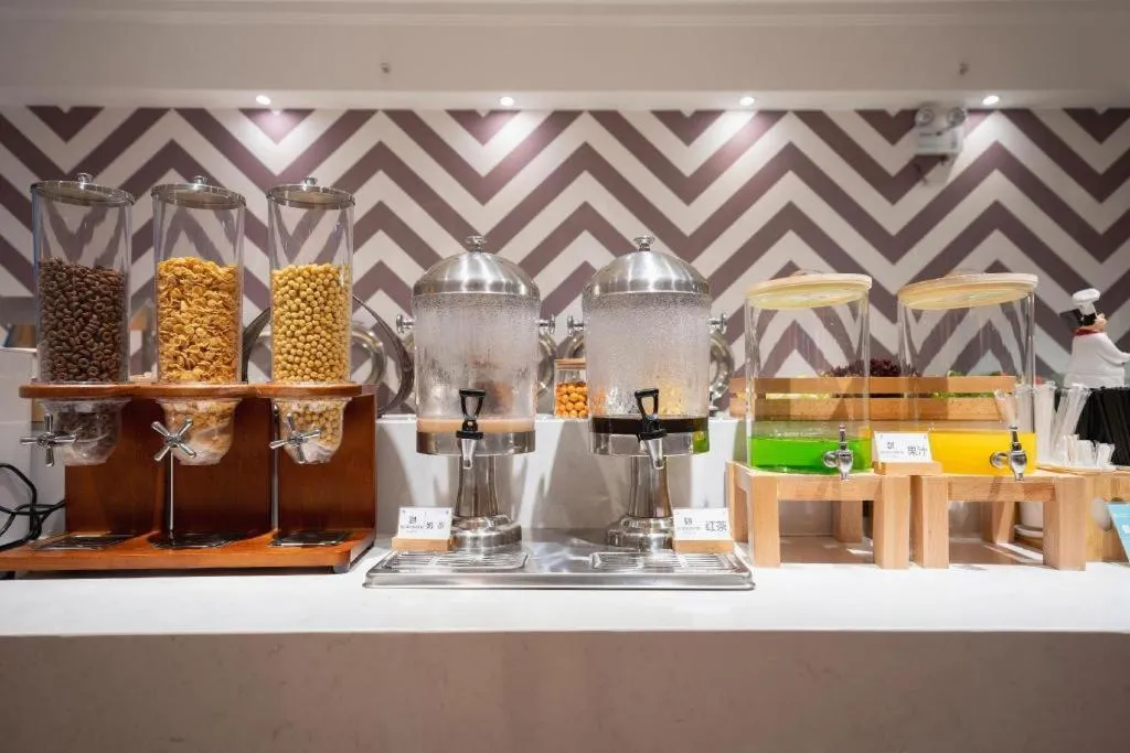 Borrman Hotel Ji'nan Aoti Center East Provincial Hospital