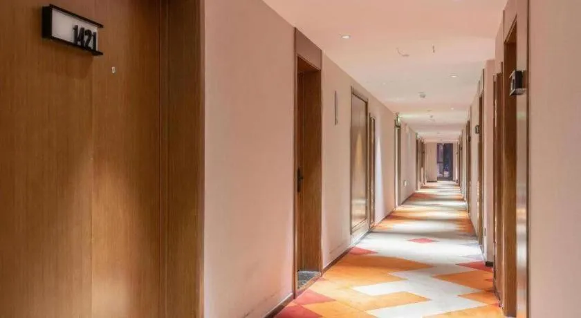 Borrman Hotel Ji'nan Aoti Center East Provincial Hospital