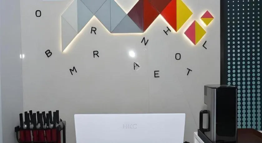 Borrman Hotel Ji'nan Aoti Center East Provincial Hospital