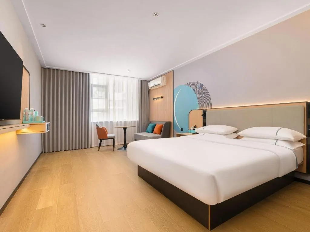 Bed in City Comfort Inn Liuzhou Luzhai Walking Street