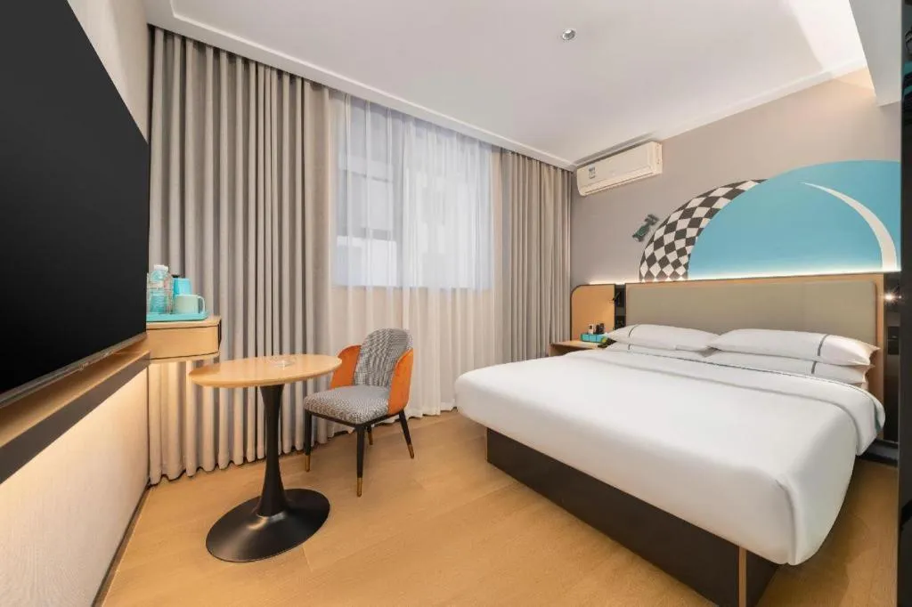 Bed in City Comfort Inn Liuzhou Luzhai Walking Street