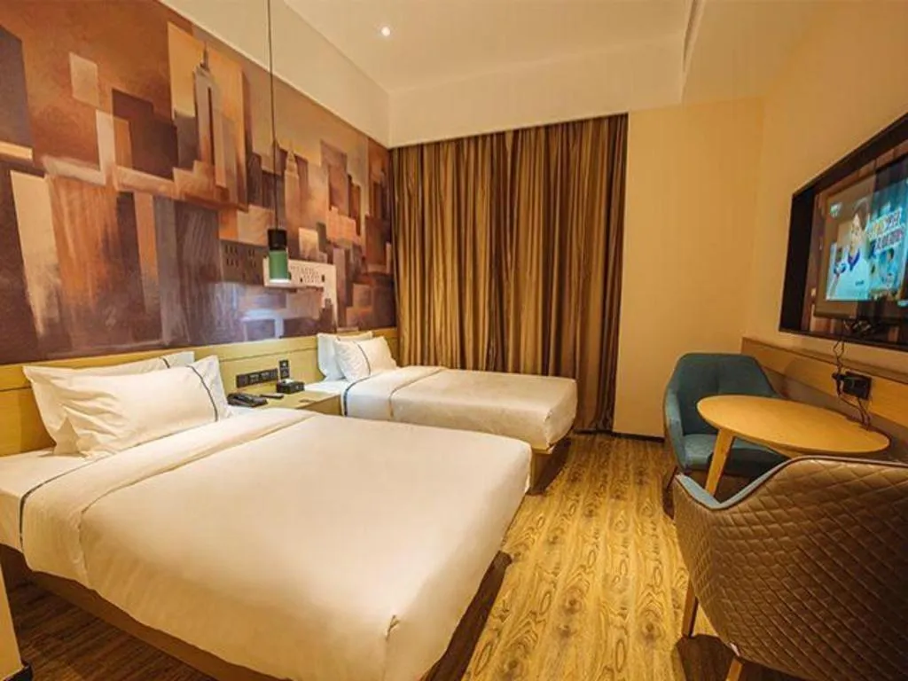 Bed in City Comfort Inn Yangjiang High-tech Zone Pinggang