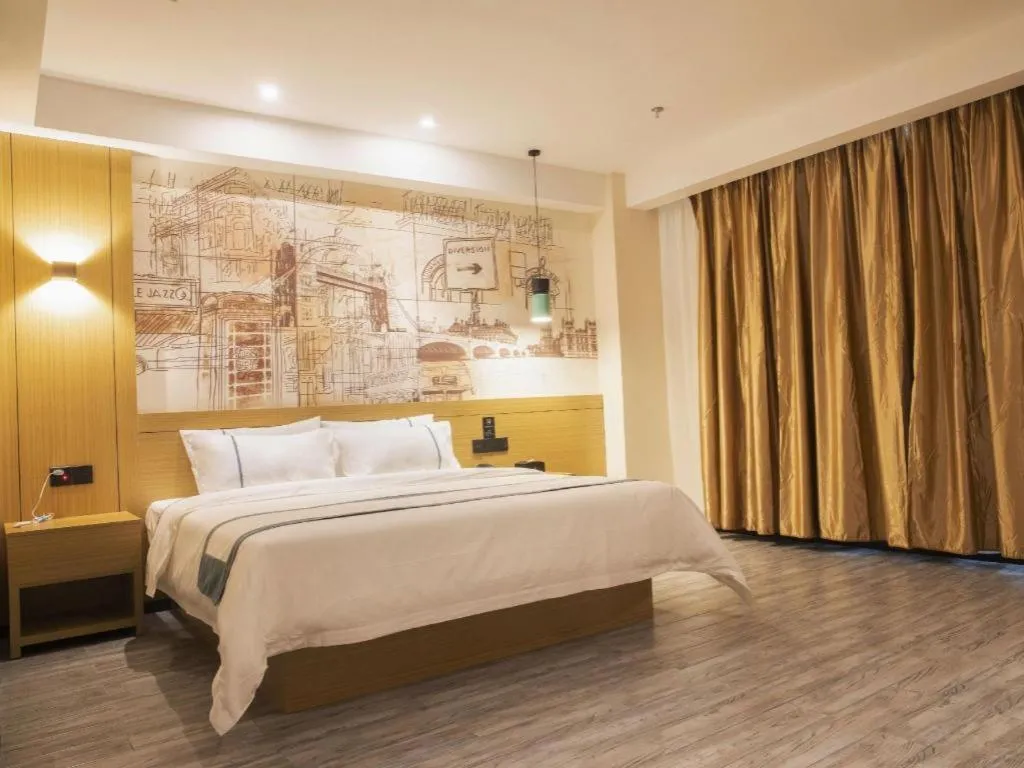 Bed in City Comfort Inn Yangjiang High-tech Zone Pinggang