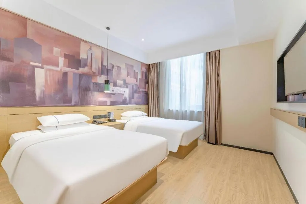 Bed in City Comfort Inn Yangjiang High-tech Zone Pinggang